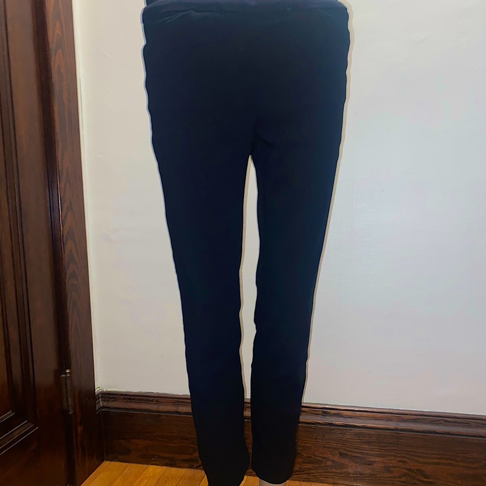 Whitehouse Blackmarket comfort stretch skinny pull-on pants
